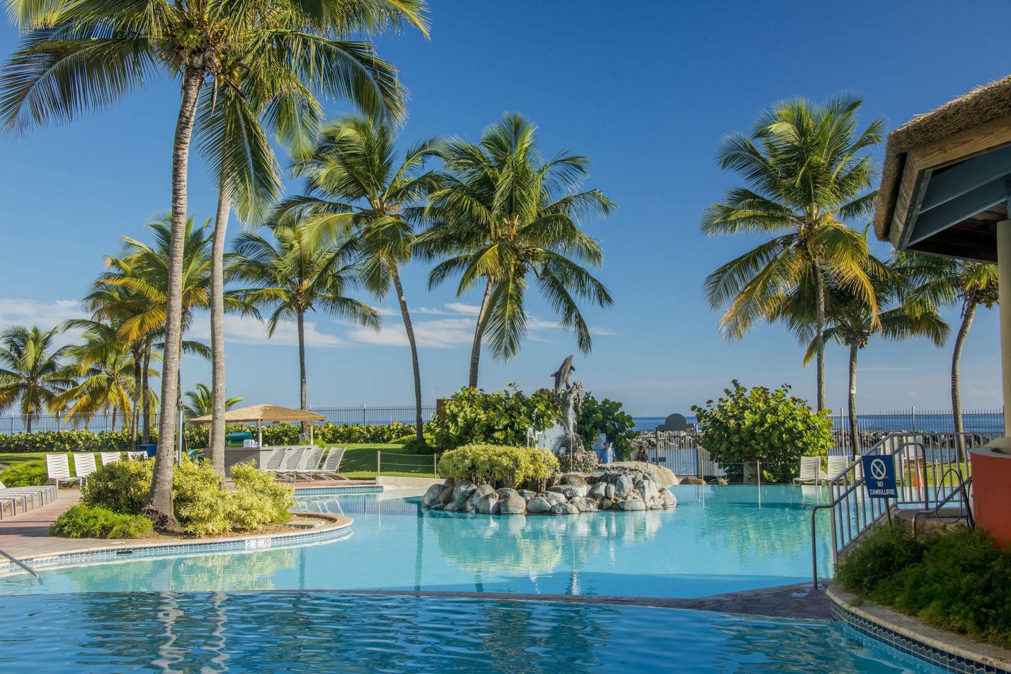 Aquarius Vacation Club At Dorado Del Mar Hotel Exterior photo